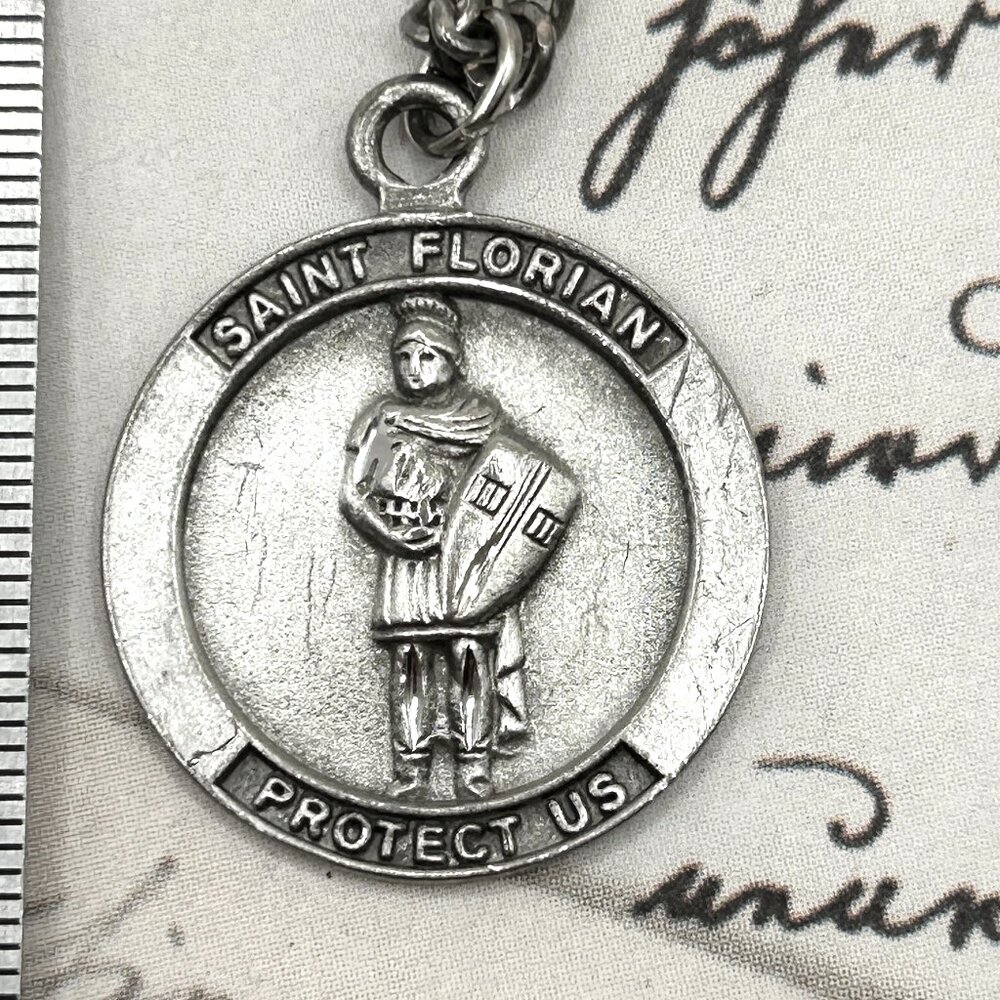 Vintage Silver Tone Saint St Florian Catholic Religious Medal Necklace
